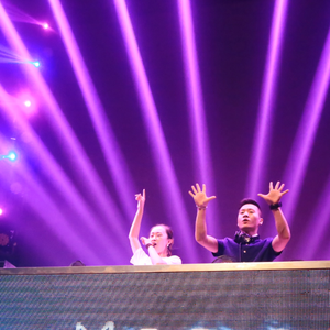 我看俄罗斯女人指令指令
